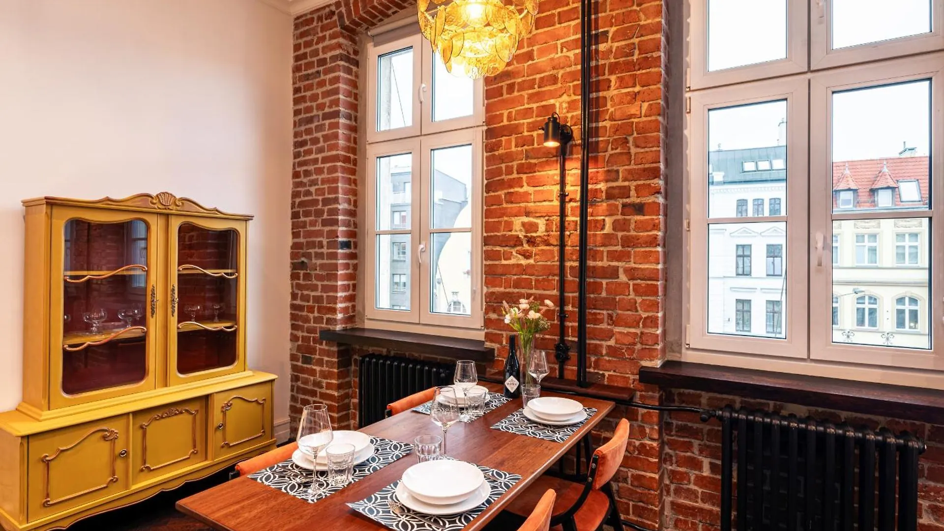 Wroclaw Dubois Apartment - 62M2, Workspace, Ac - By Rentujemy Polen